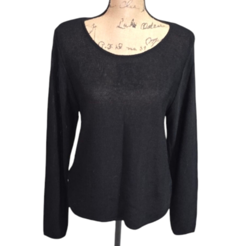 Sarah Arizona Classic Black‎ Slightly Sheer Long Sleeve Sweater Size Medium